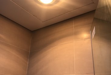 Chọn đèn sưởi âm trần 1 bóng cho mẹ và bé đông này