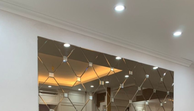 Gương dán tường trang trí Navado Phôi gương Bỉ thủ công