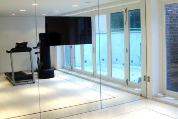 Gương Phòng Gym Navado: "Huấn Luyện Viên Thị Giác" Cho Không Gian Fitness Đẳng Cấp