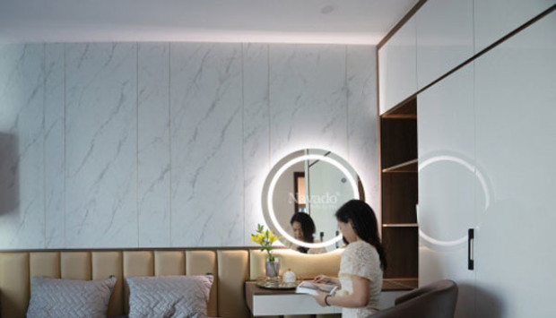 Gương Chiếu Vào Giường Ngủ Có Sao Không? Cách Hóa Giải "Vận Đen"