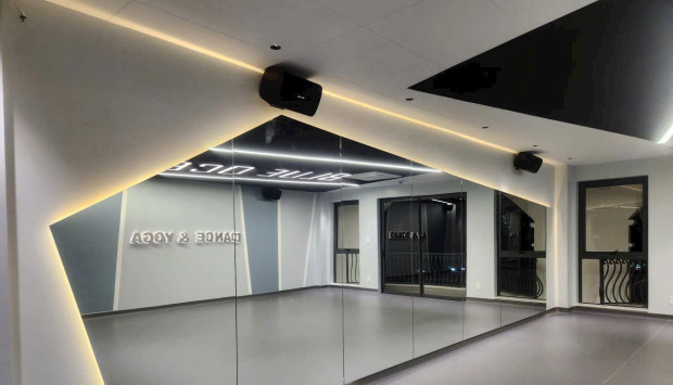 Gương Tập Nhảy: Giải Pháp Biến Mọi Không Gian Thành Studio Chuyên Nghiệp