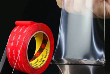 Mẹo tẩy băng dính trên gương hiệu quả và bí quyết giữ gương luôn sáng bóng