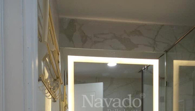 Gương LED vuông Navado phôi bỉ chế tác thủ công 100%