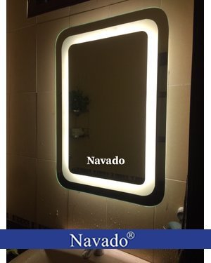 Gương phòng tắm có gắn đèn led chữ nhật