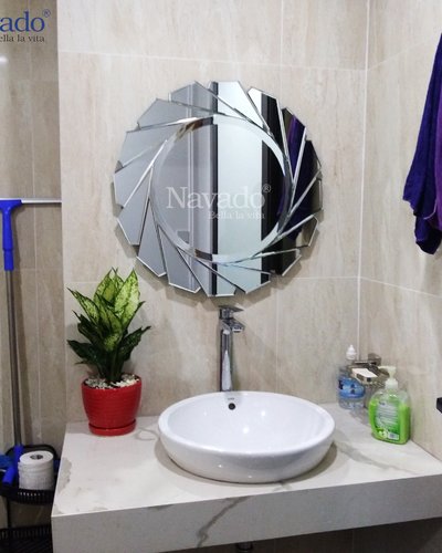 Gương phòng tắm treo tường cao cấp Diana