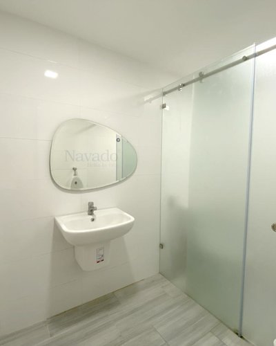 Gương phòng tắm mài vát Nav-109C
