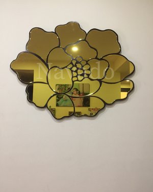 Gương trang trí nội thất phòng khách hoa hồng vàng