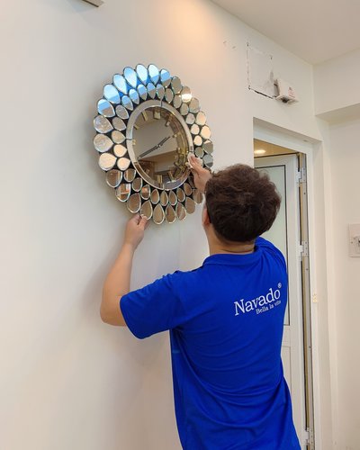 Đồng hồ nghệ thuật gương white peacock