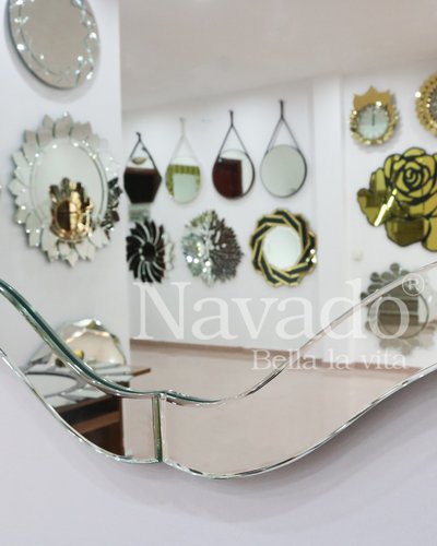 Gương trang trí treo tường phòng tắm Keva