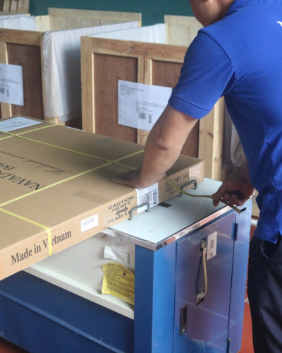 Gương trang điểm cao cấp Lavish NAV 2135