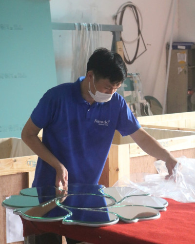 Gương trang trí phòng khách nghệ thuật NAV 2142  