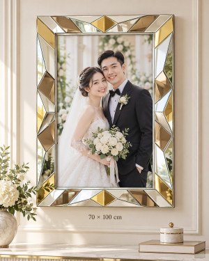 Khung ảnh gương bốn góc tam giác 70 x 90 cm