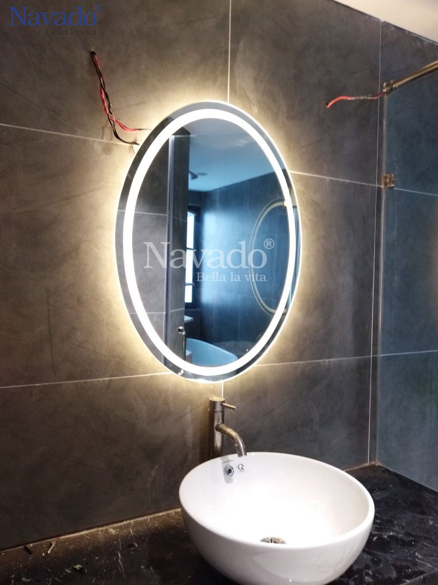 Gương elip nhà tắm led hắt cao cấp bàn trang điểm
