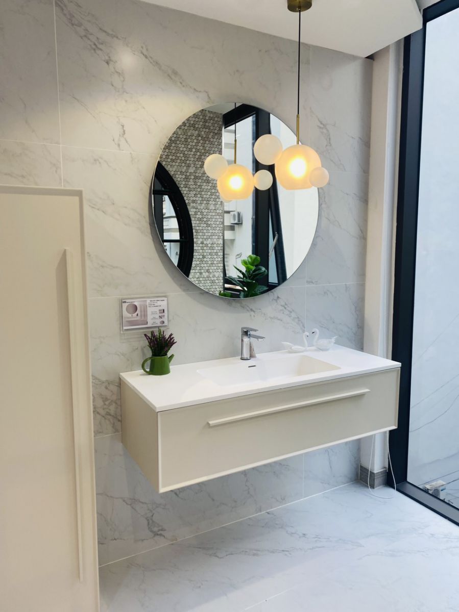 Gương phale gương soi trong suốt