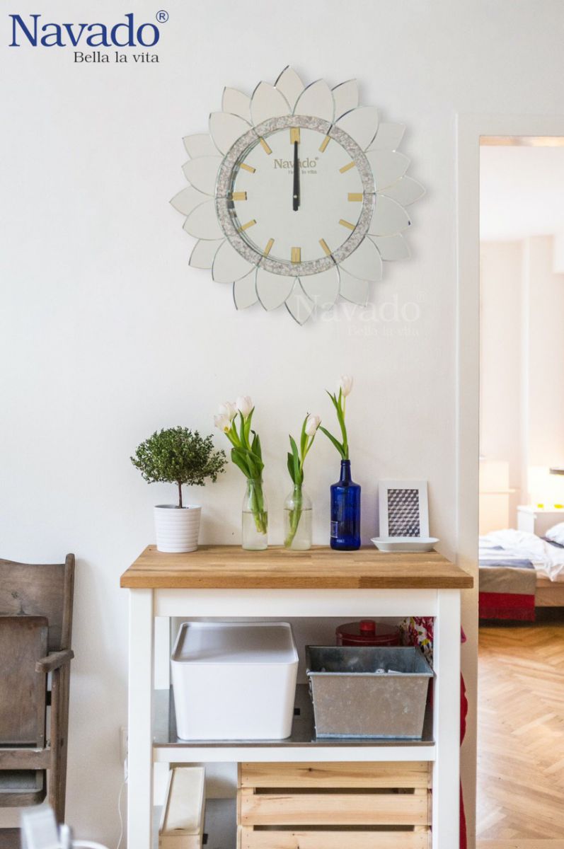 Đồng hồ làm từ gương nghệ thuật treo tường