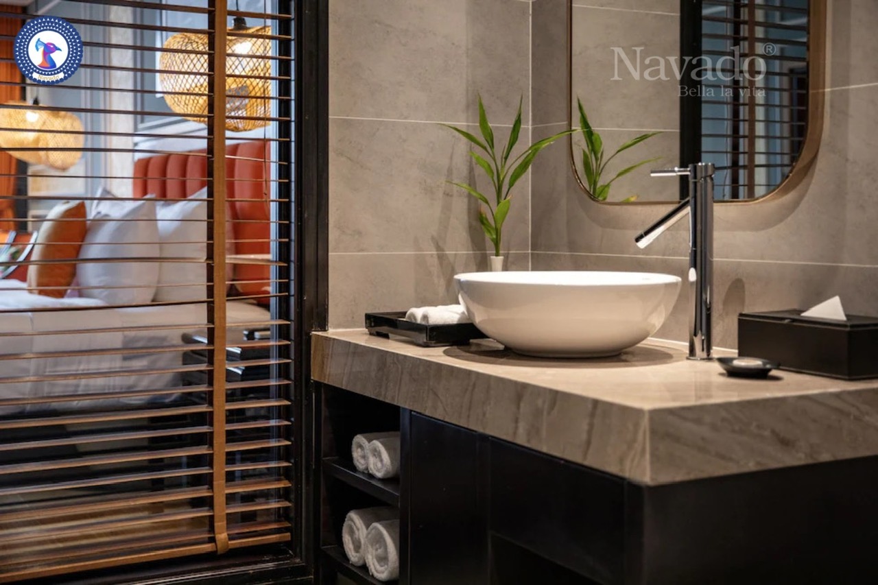 Gương decor phòng tắm