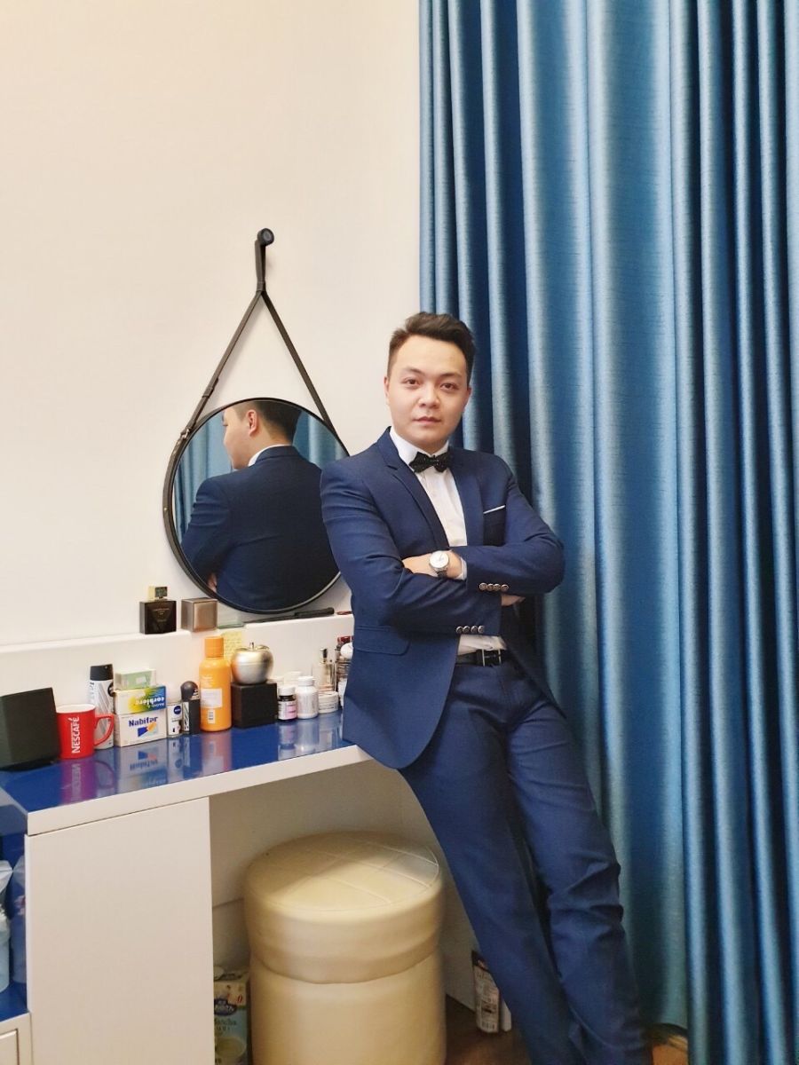 Gương bàn trang điểm tròn dây da