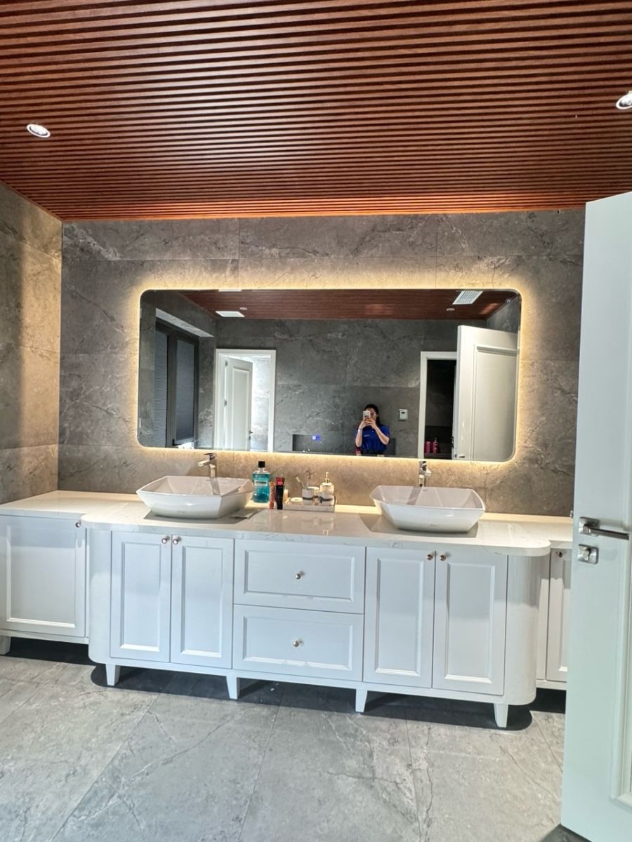 Gương đèn led nhà tắm