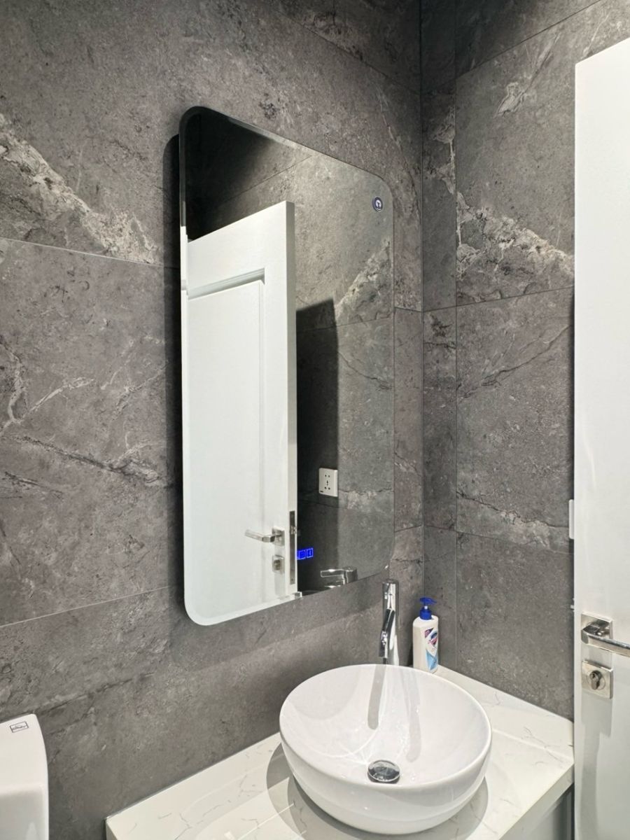 Gương nhà tắm treo tường cao cấp