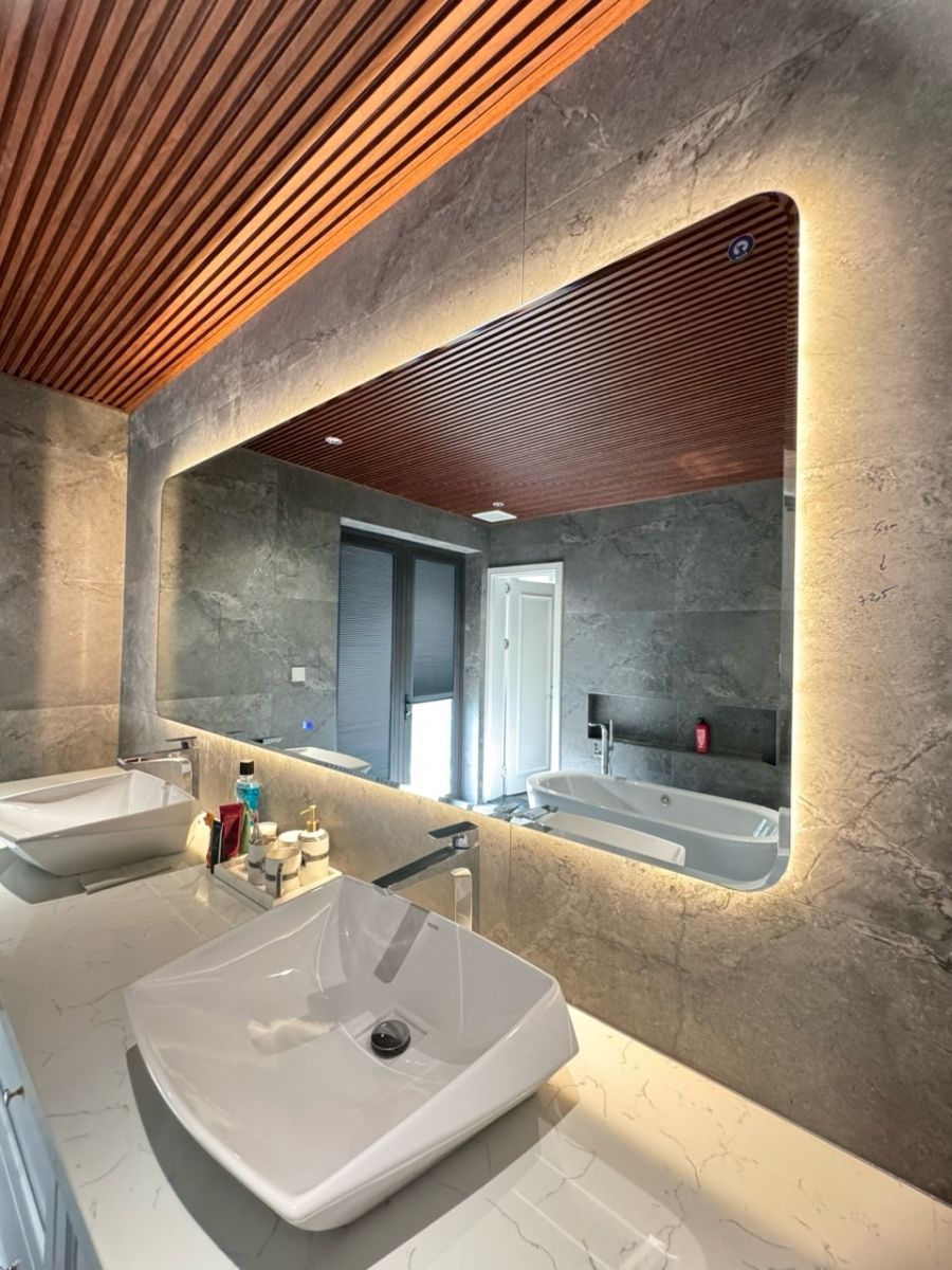 Gương led phòng tắm cắt theo kích thước