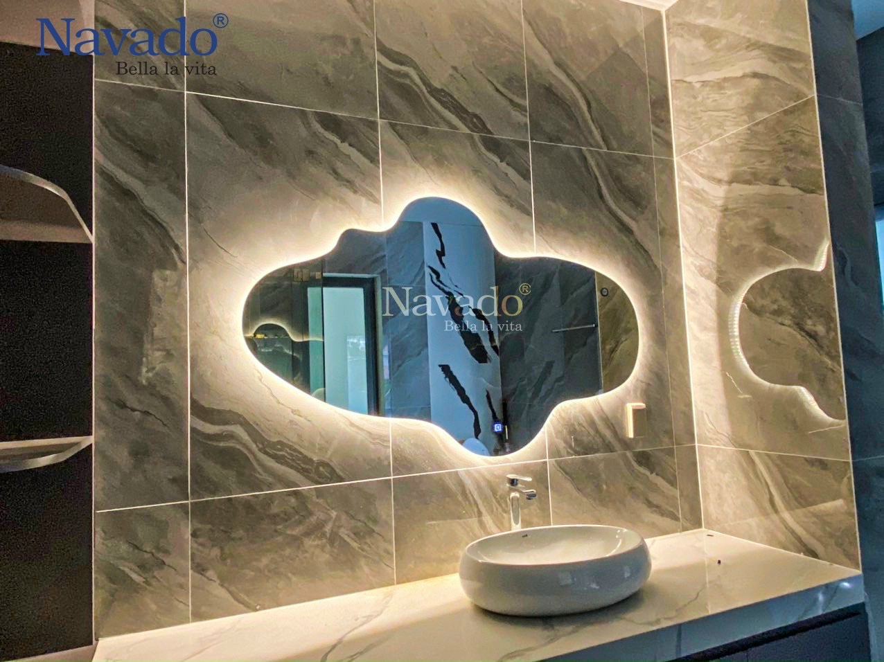 Gương thiết bị vệ sinh đèn led