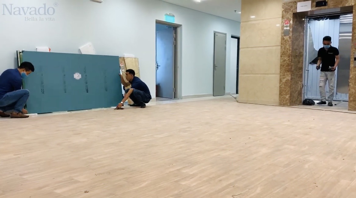 Thi công gương bỉ cho phòng tập múa