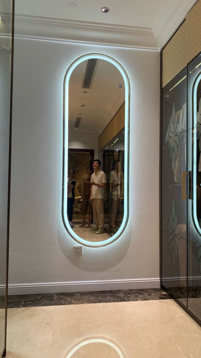 Gương soi toàn thân đèn led