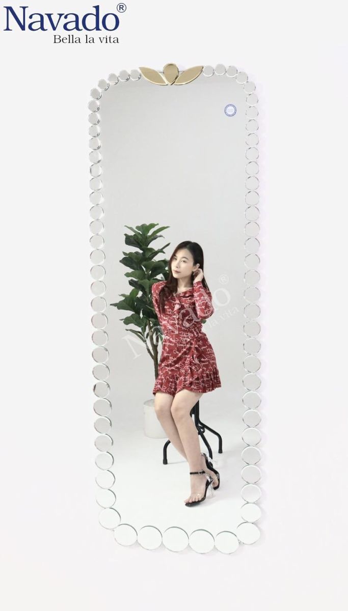 Gương soi toàn thân nghệ thuật