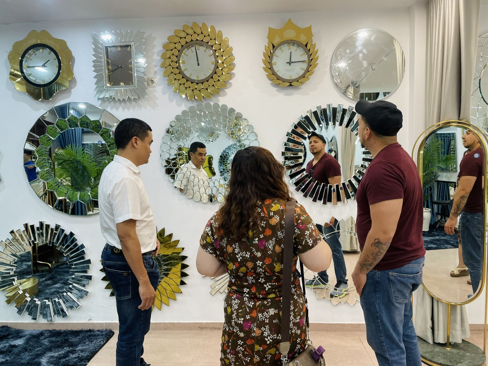 Địa điểm mua gương Navado chính hãng