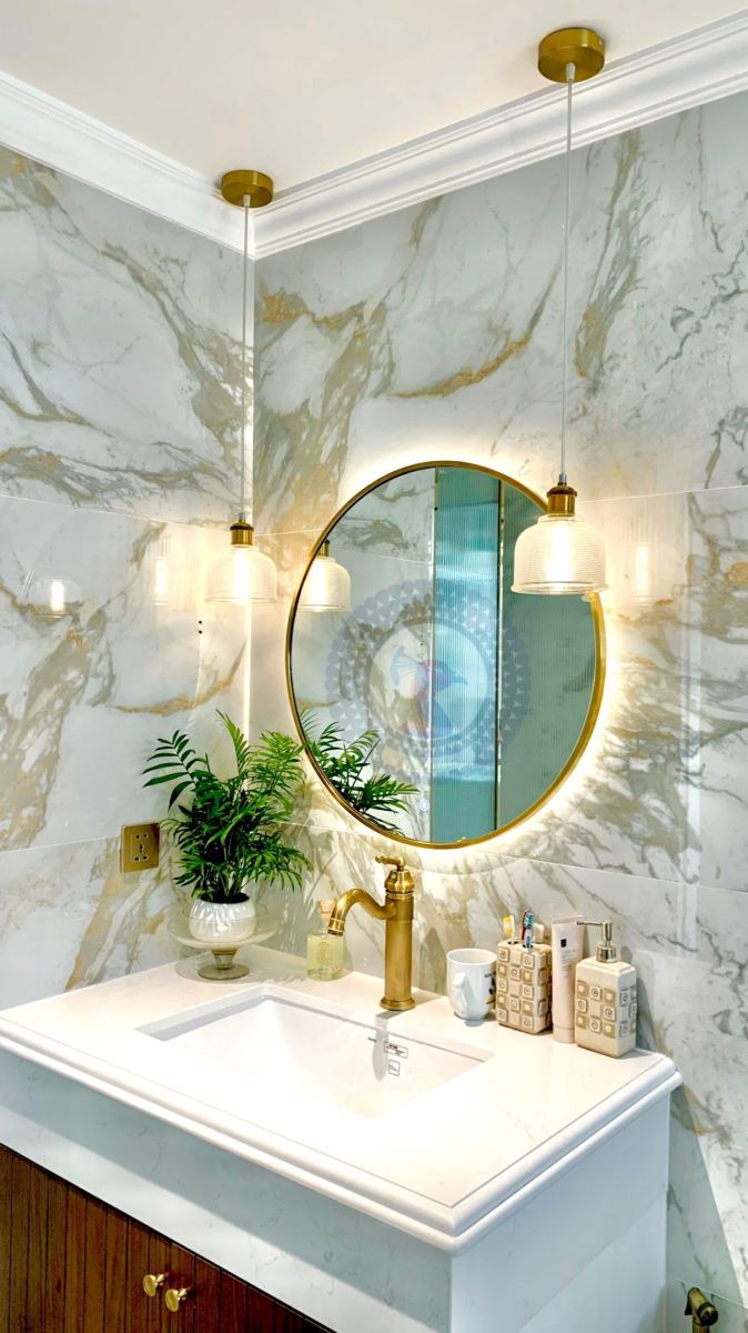 Gương khung tròn inox gắn led phòng tắm