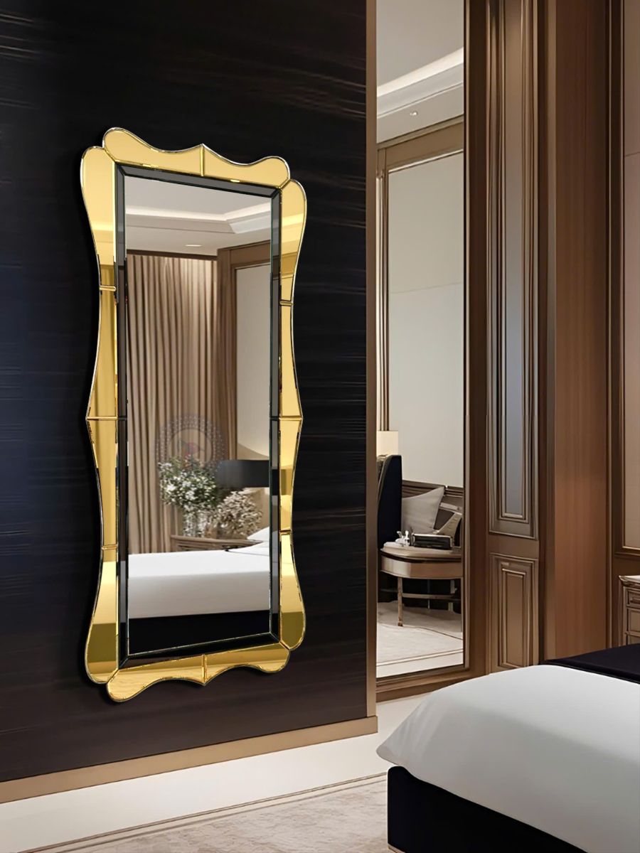 Gương soi toàn thân