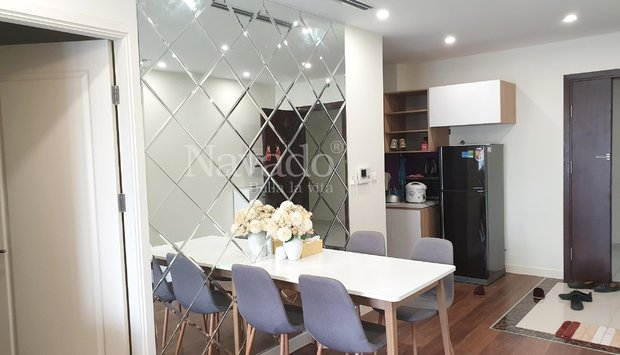 Mẫu gương ghép quả trám để phòng ăn