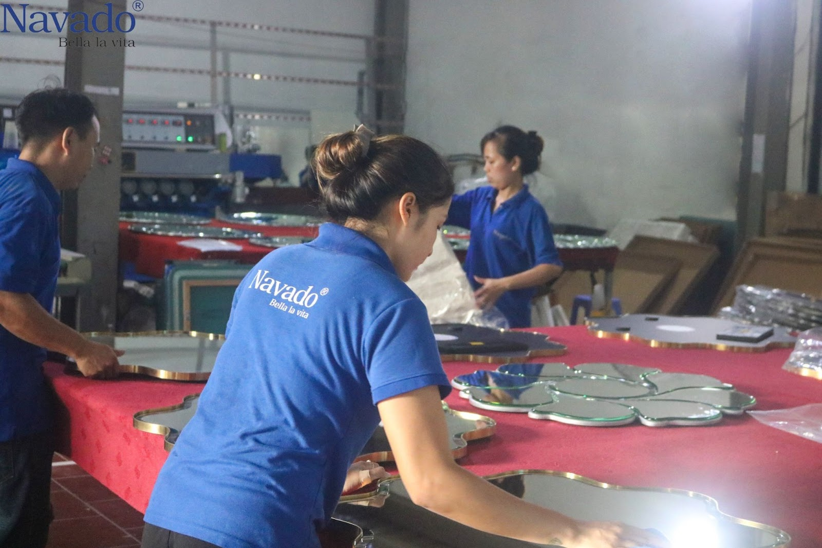 thiết kế, thi công gương ghép tại nhà